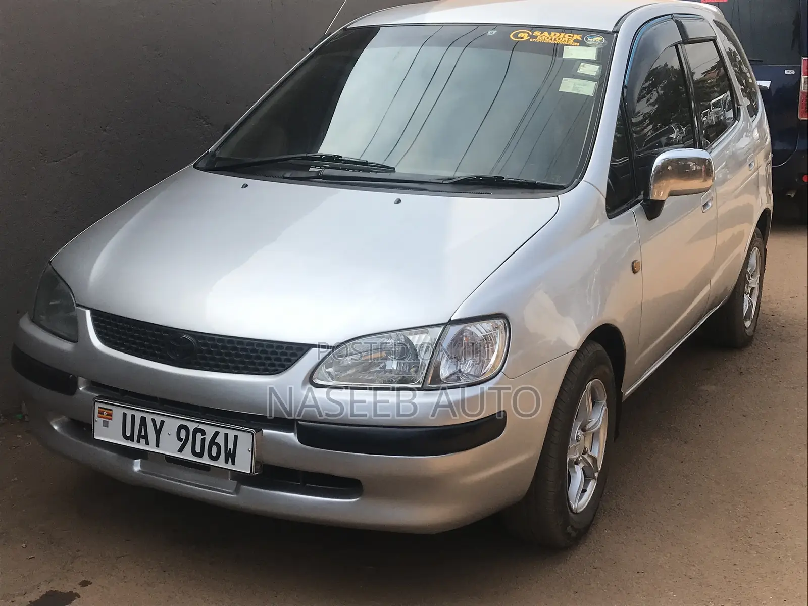 Toyota Corolla Spacio 2005 Silver