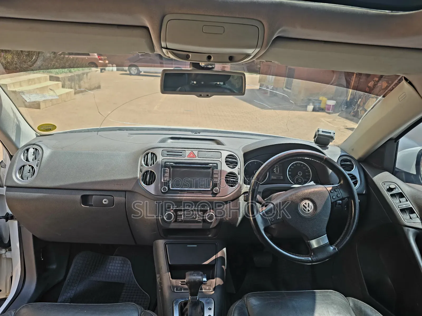 Volkswagen Tiguan SE 2010 White