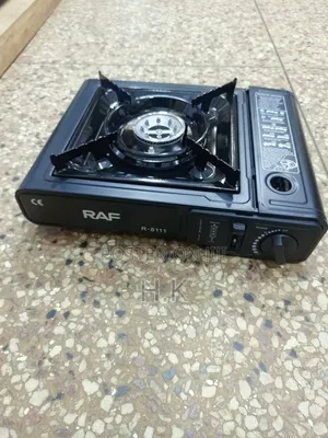 Black Single-Burner RAF R-8111 Portable Gas Stove