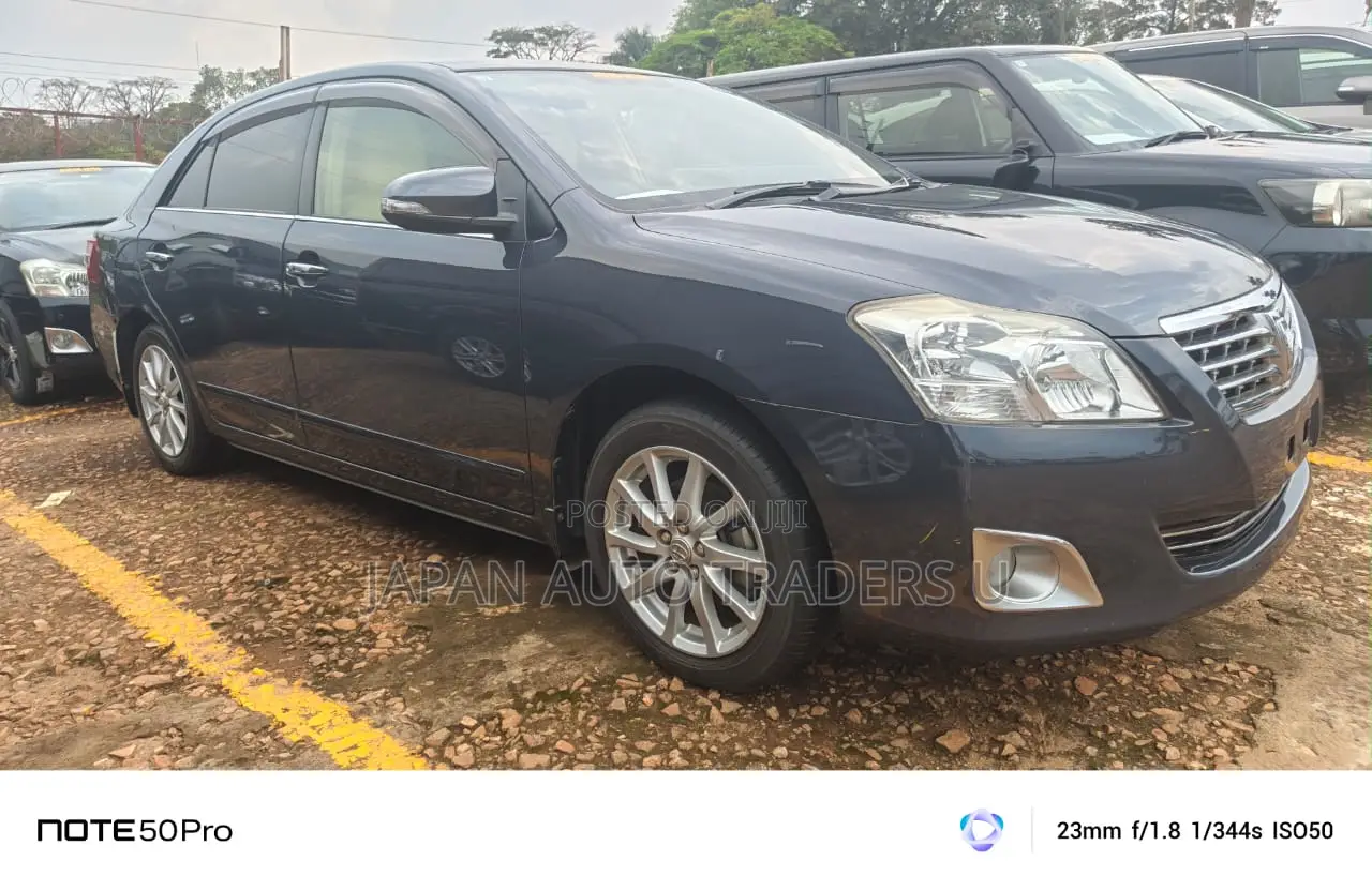 Toyota Premio 1.8 AWD 2013 Gray