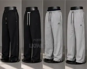 Unique Men’s Wide Sweater Pants
