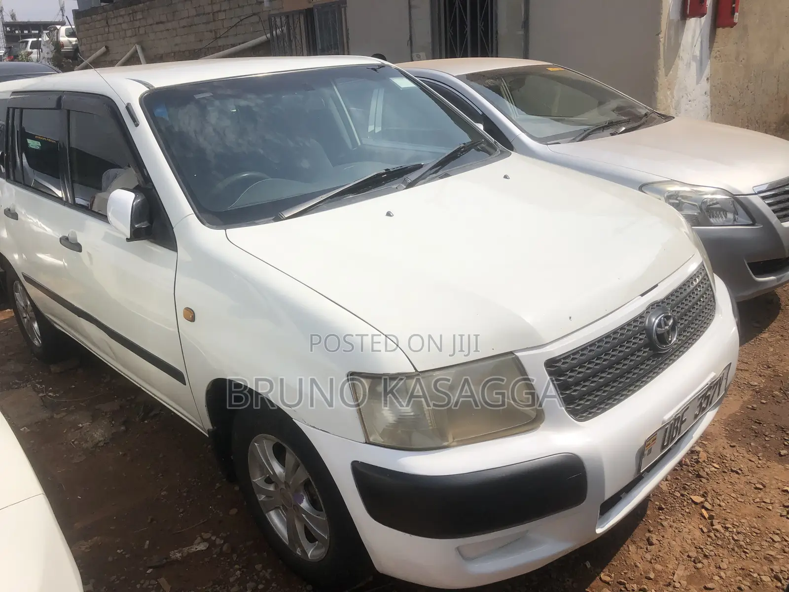 Toyota Succeed 2001 White