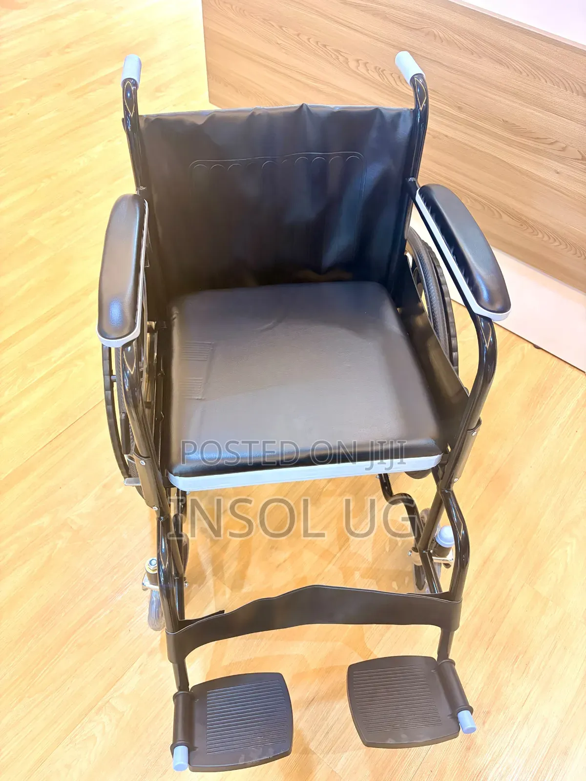 Wheelchair Commode