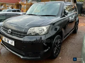 Toyota Rumion 1.5 FWD 2023 Maroon