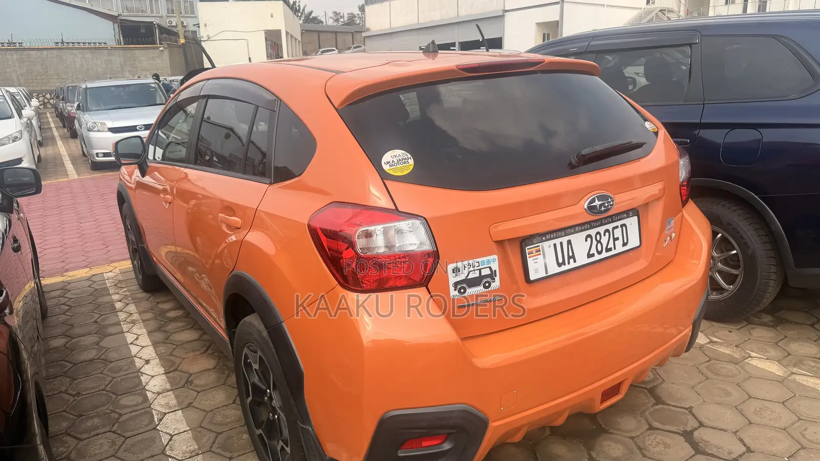 Subaru XV 2012 Orange