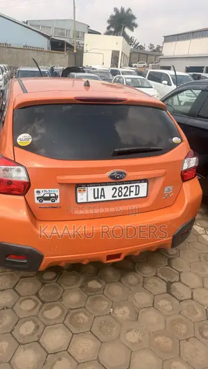 Subaru XV 2012 Orange