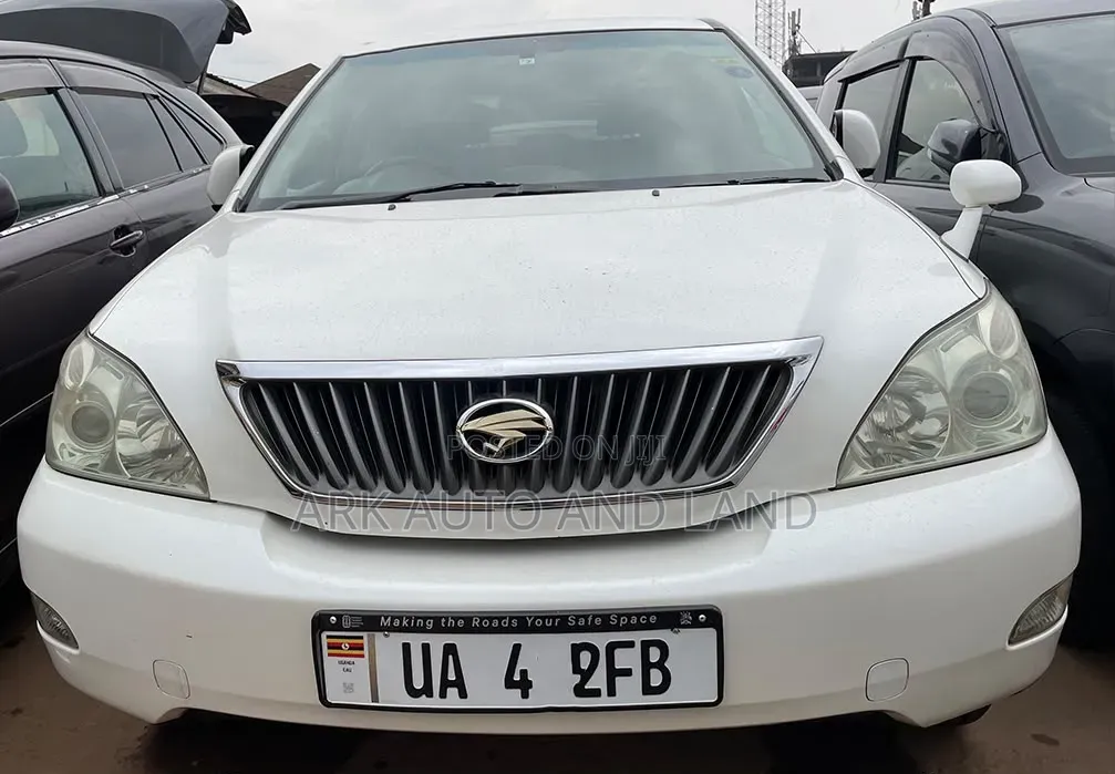 Toyota Harrier 2007 White