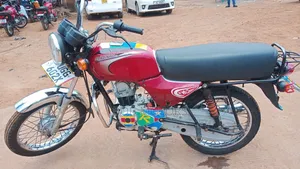 Bajaj Boxer 2023 Red