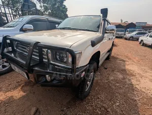 Toyota Hilux 2008 White