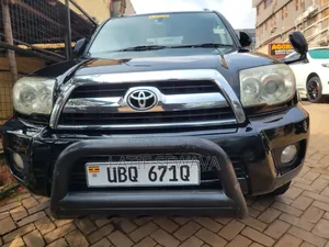 Toyota Hilux Surf 2.7 SSR 2009 Black