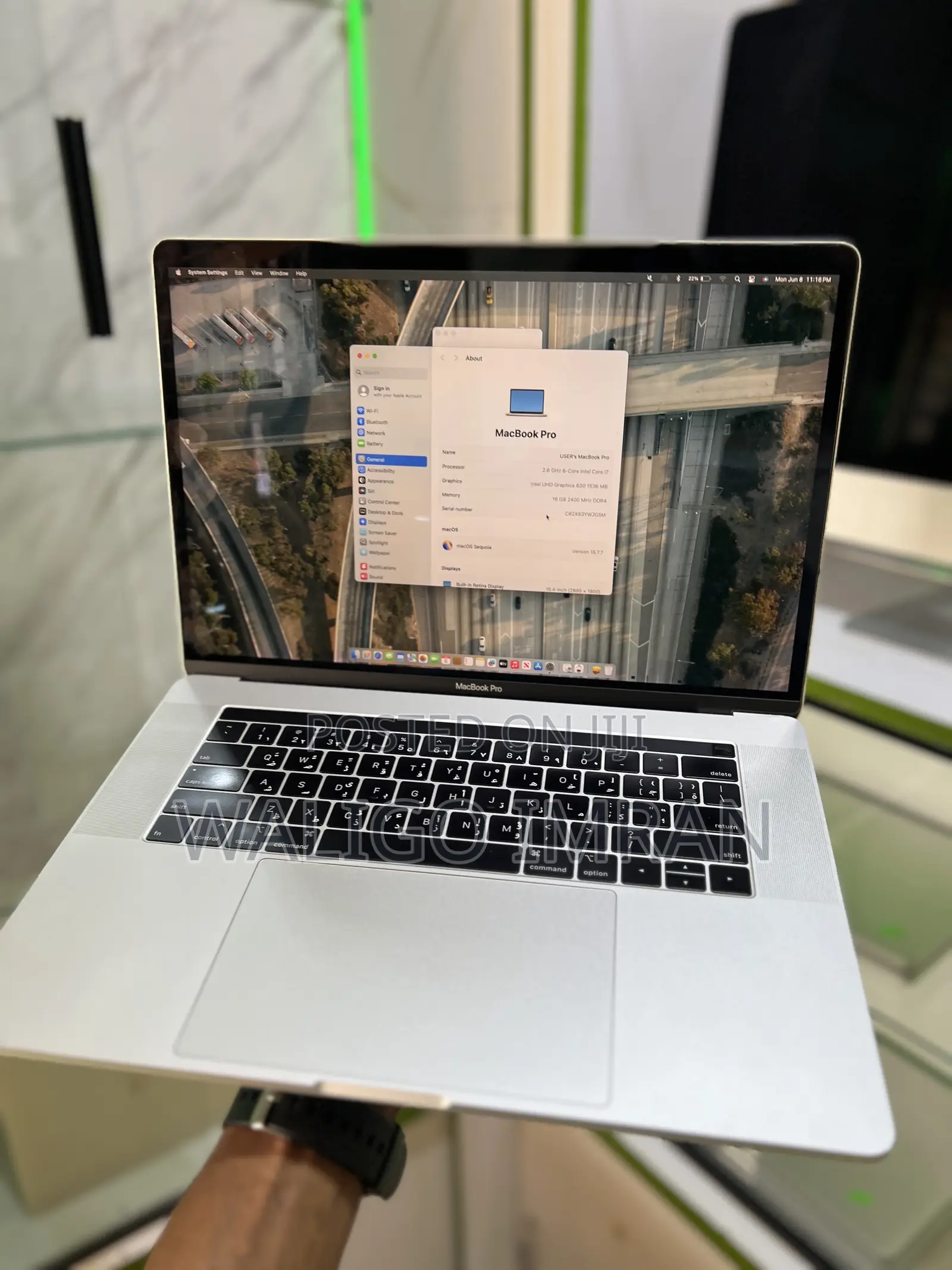 Laptop Apple MacBook Pro 2017 16GB Intel Core i7 SSD 256GB