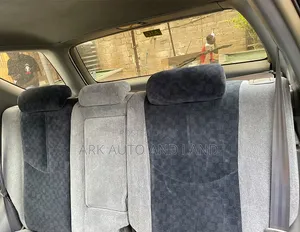 Toyota Harrier 2000 White