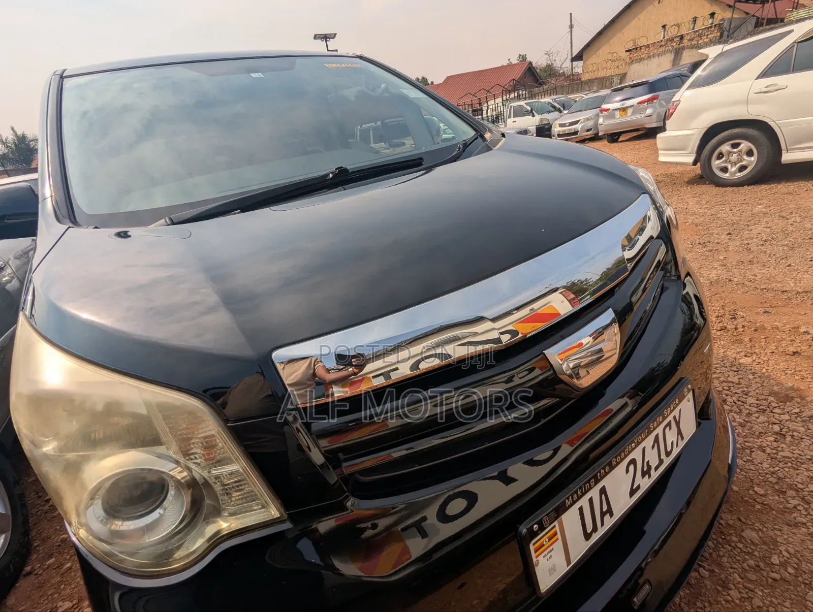 Toyota Noah 2010 Black