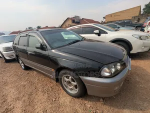 Toyota Carina 2000 Black
