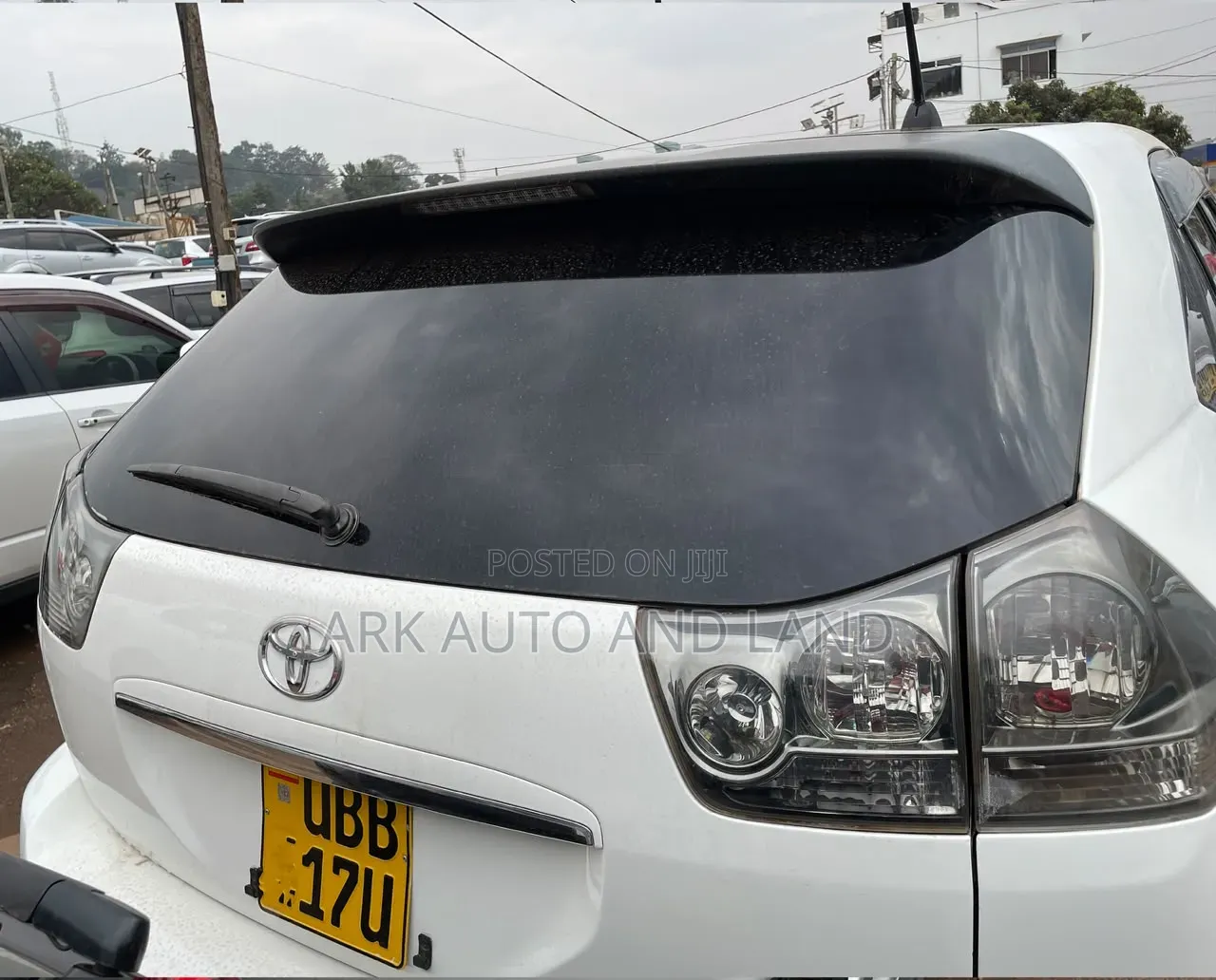 Toyota Harrier 2006 White