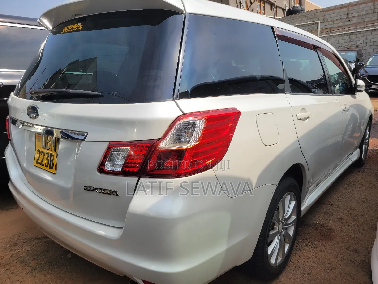 Subaru Exiga 2010 White