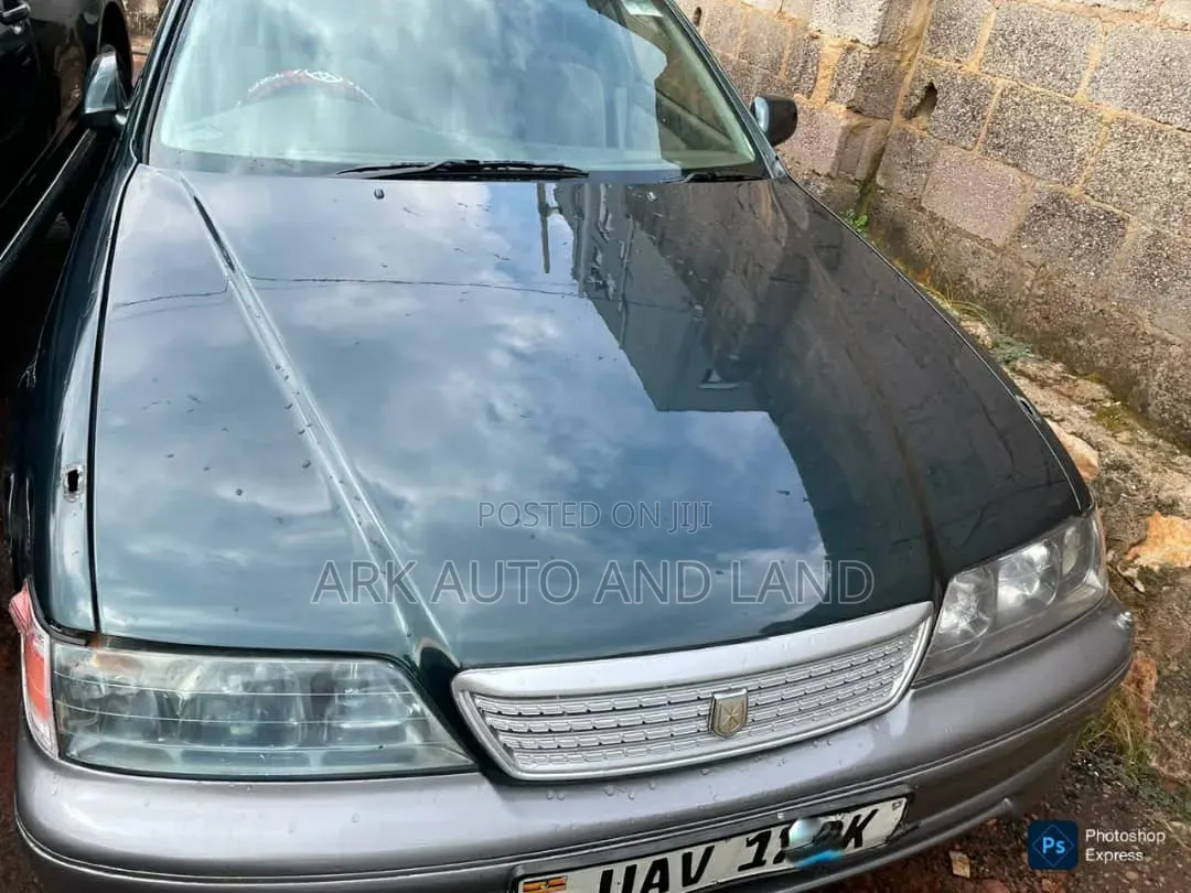 Toyota Mark II 2002 Green