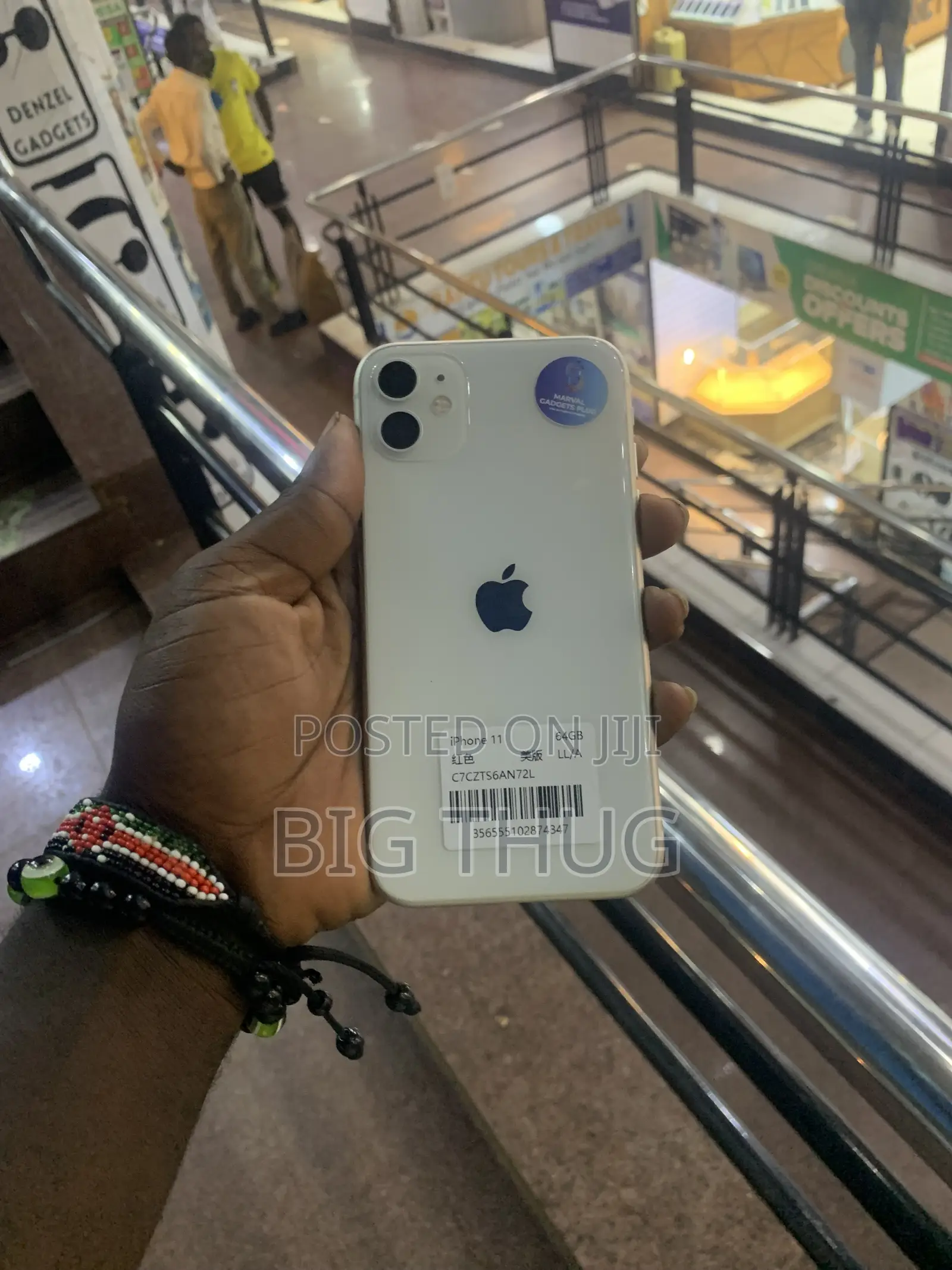 New Apple iPhone 11 64 GB White