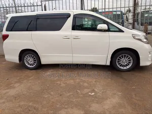 Toyota Alphard 2010 White