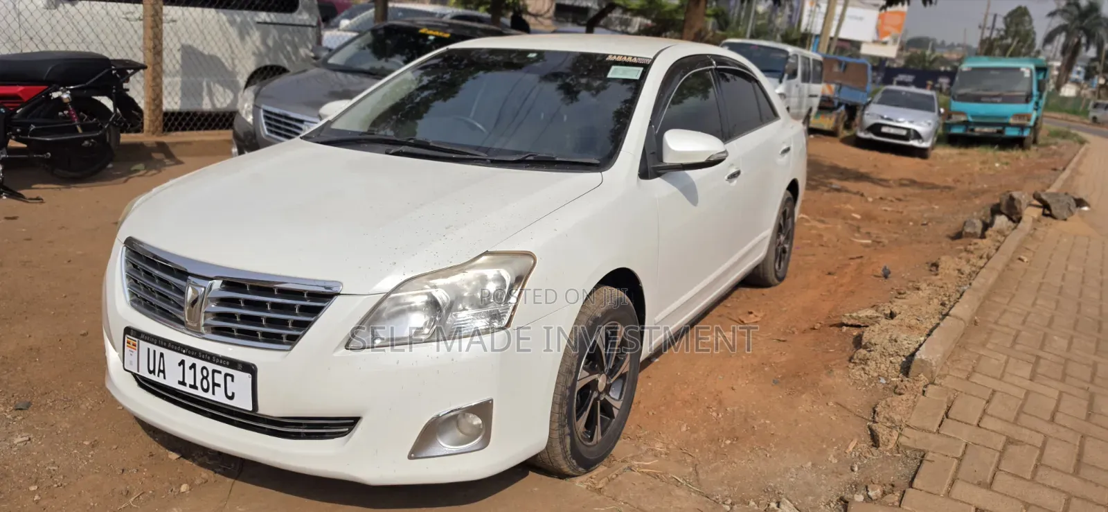 Toyota Premio 2014 White