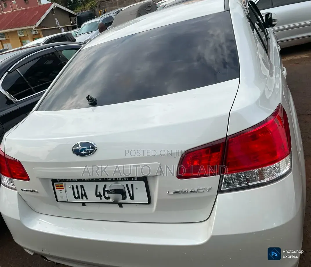 Subaru Legacy 2011 White