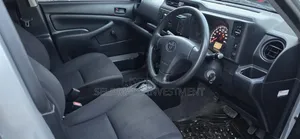Toyota Probox 2017 Silver