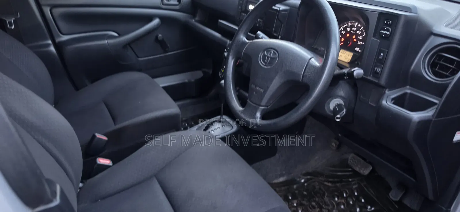 Toyota Probox 2017 Silver