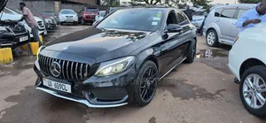 Mercedes-Benz C200 2016 Black