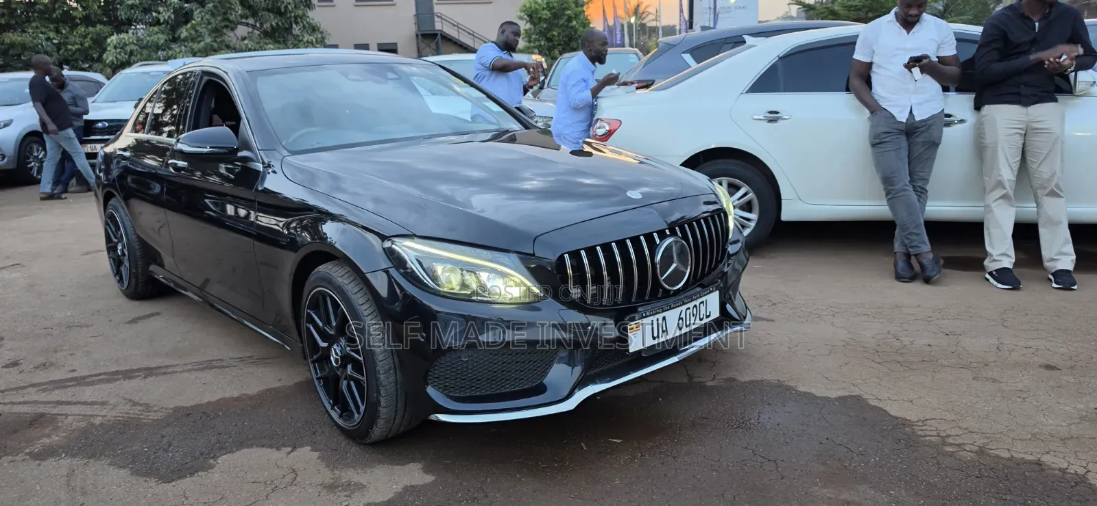 Mercedes-Benz C200 2016 Black