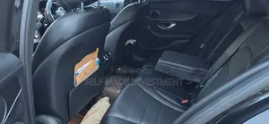 Mercedes-Benz C200 2016 Black