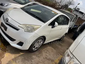 Toyota Ractis 2012 White