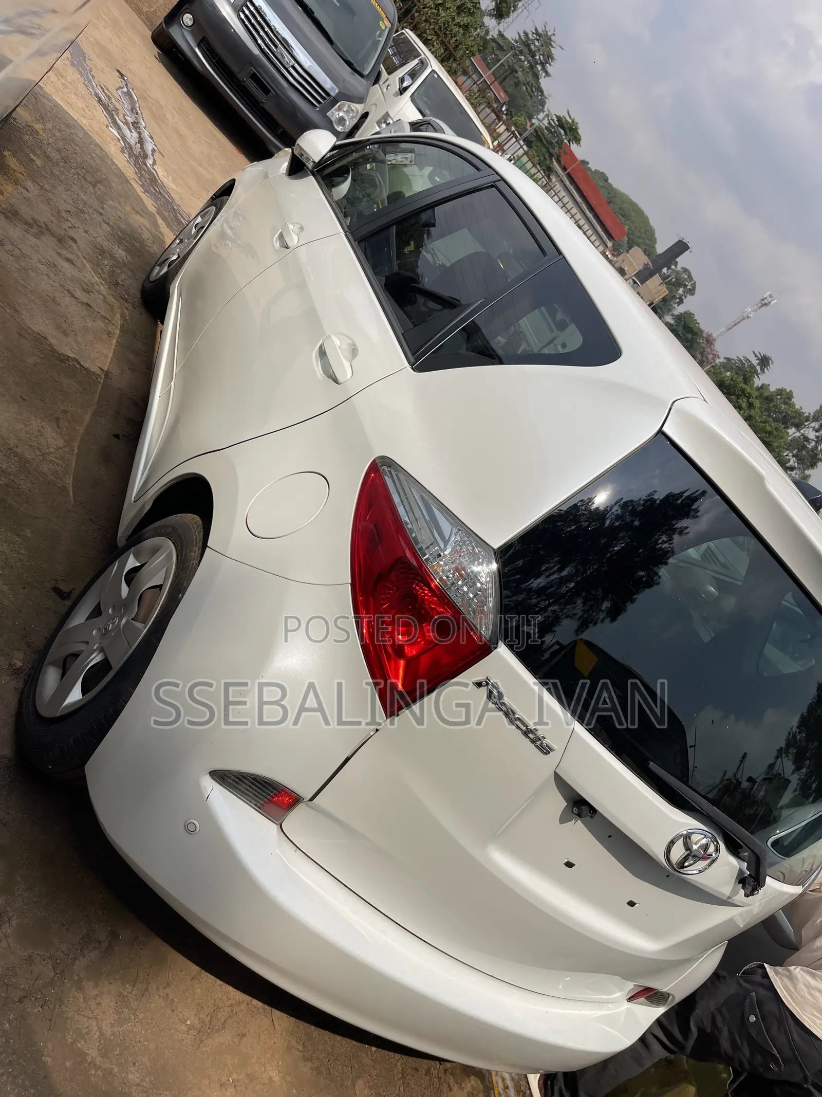 Toyota Ractis 2012 White