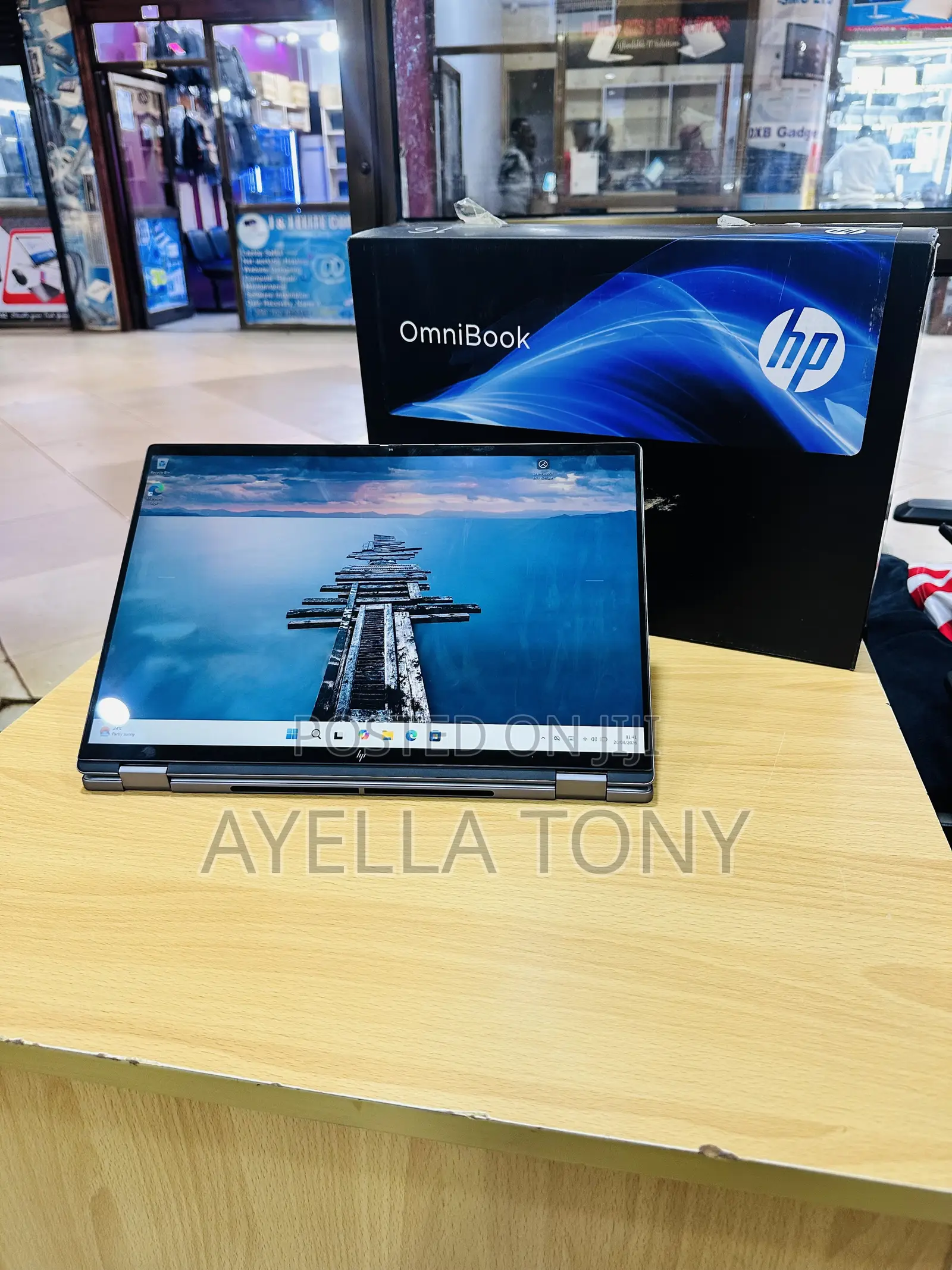 New Laptop HP OmniBook X Flip 16" 16GB AMD Ryzen 7 SSD 2T