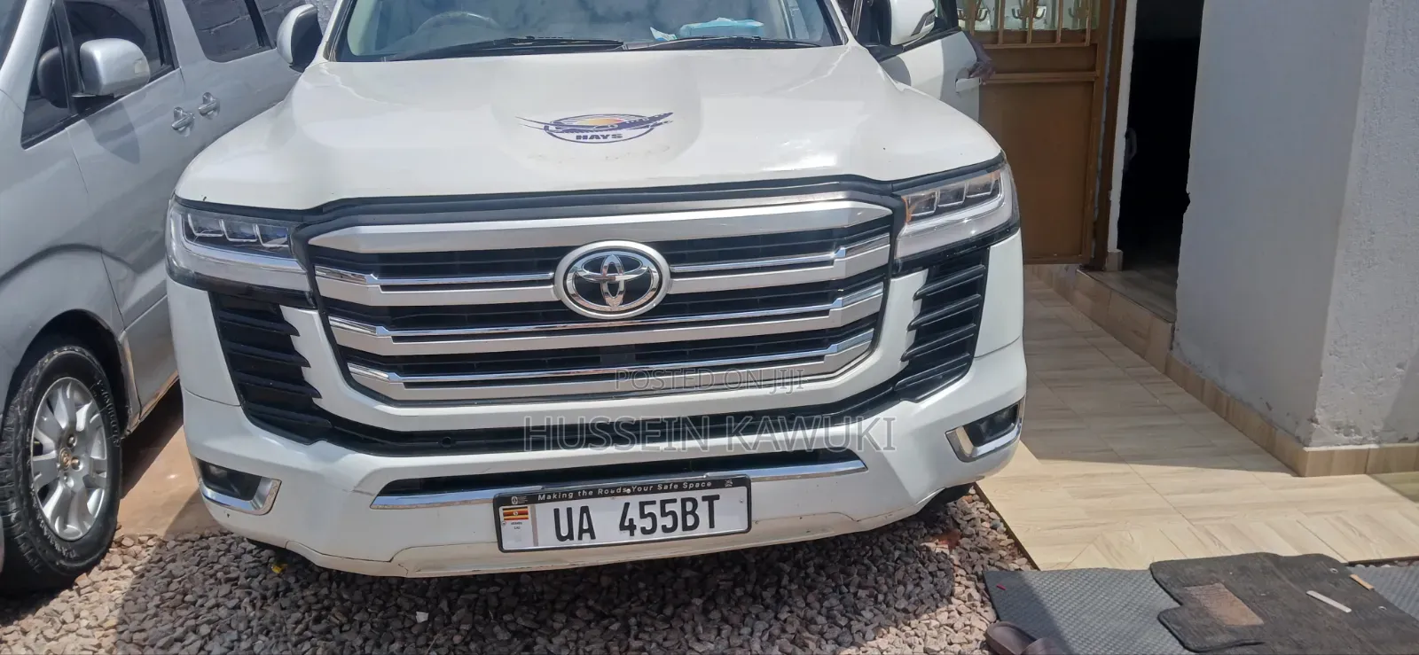 Toyota Land Cruiser Prado 2019 White