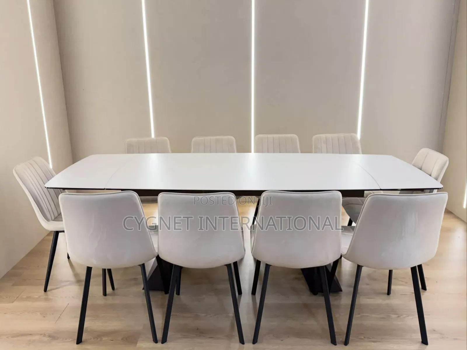 Modern Dinning Set