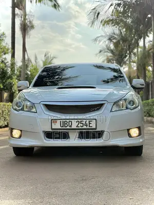 Subaru Legacy 2011 White