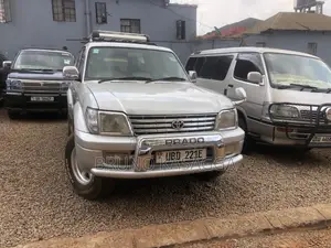 Toyota Land Cruiser Prado 1998 Silver