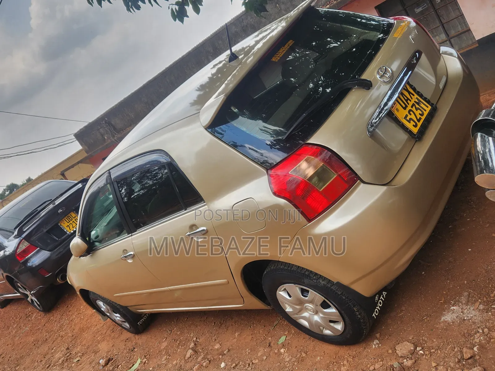 Toyota Corolla RunX 2007 Gold