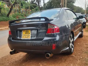 Subaru Legacy 2010