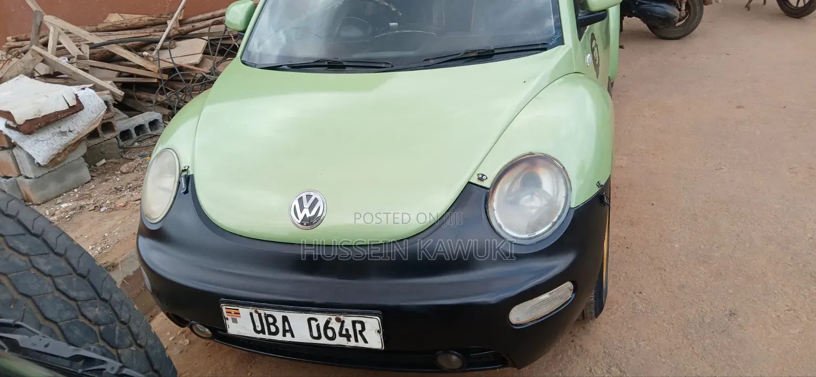 Volkswagen Beetle 2000 Green