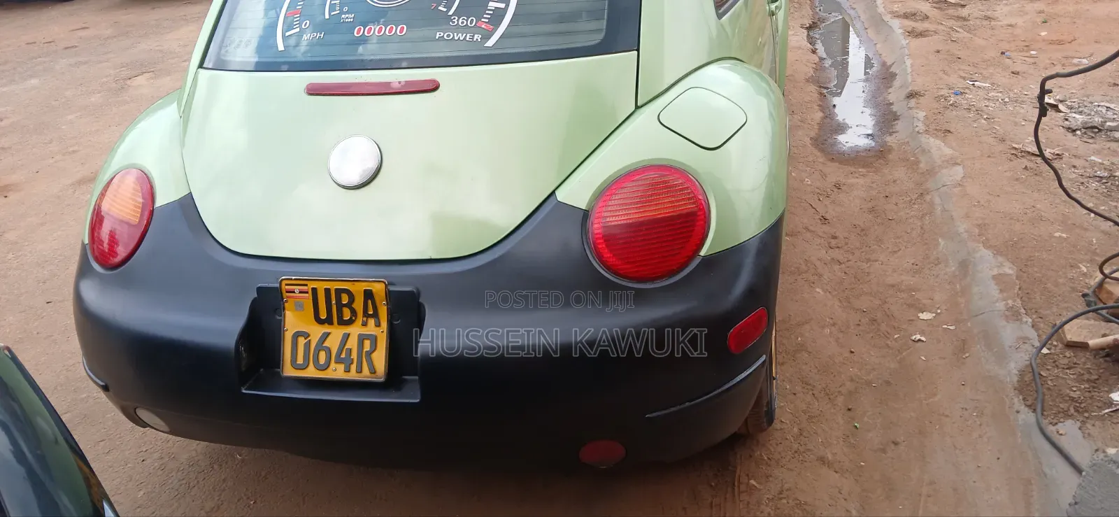 Volkswagen Beetle 2000 Green