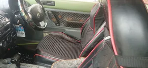 Volkswagen Beetle 2000 Green