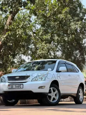 Toyota Harrier 2011 White