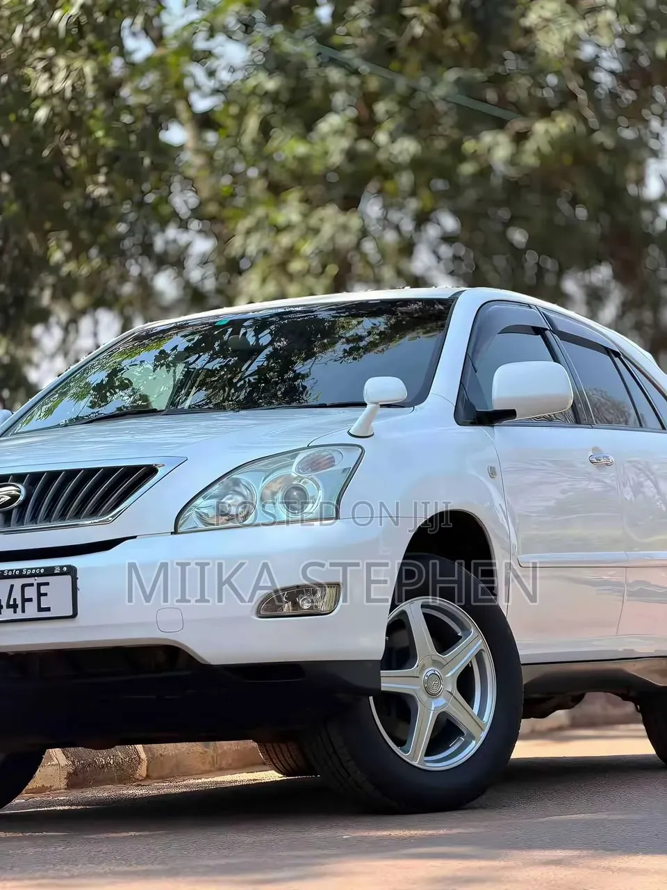 Toyota Harrier 2011 White