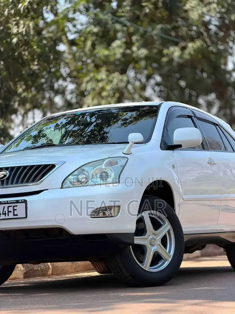 Toyota Harrier 2011 White