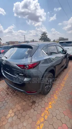 Mazda CX-5 2.2 Diesel FWD 2017 Gray