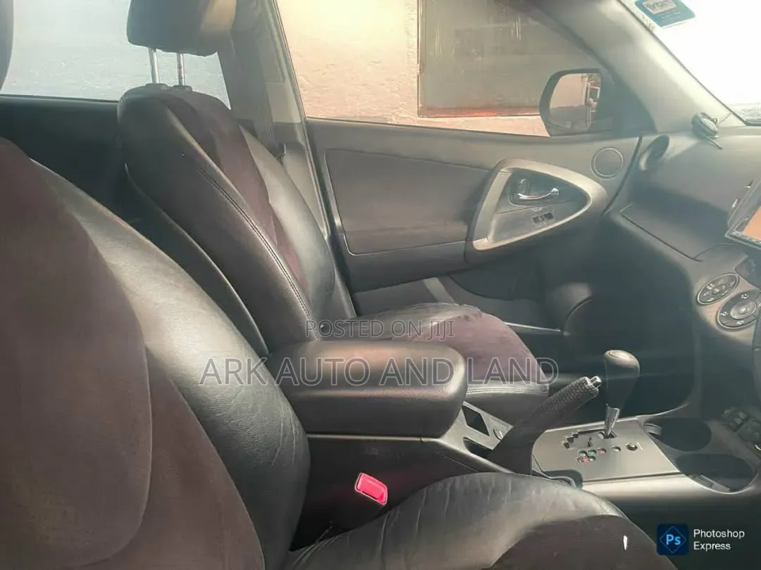 Toyota Vanguard 2009 Black