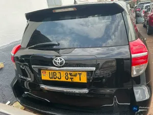 Toyota Vanguard 2009 Black
