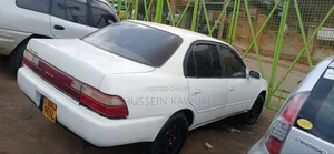 Toyota Corolla II 1999 White