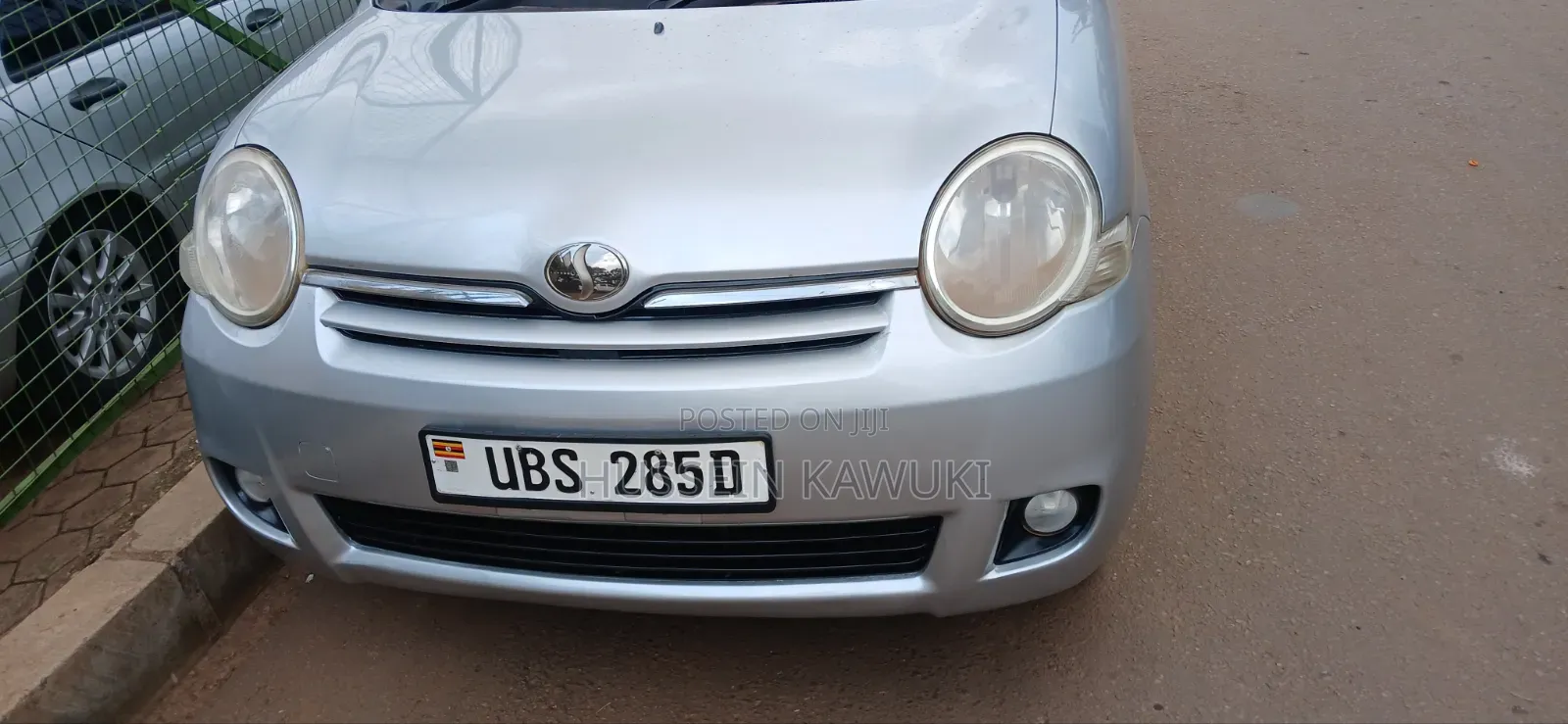 Toyota Sienta 2008 Silver